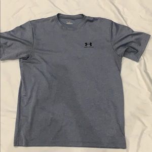 Men’s under armour workout shirt